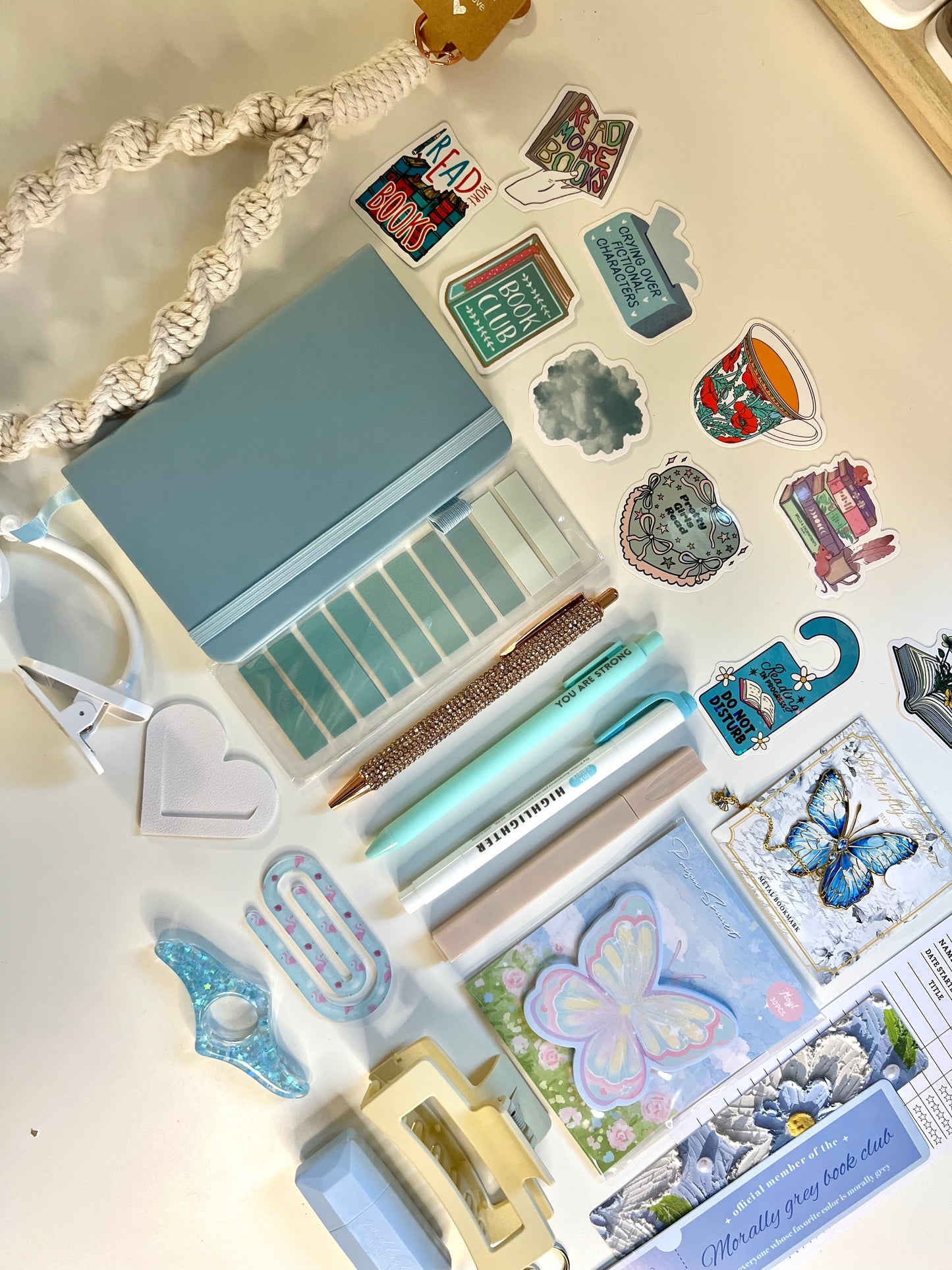 Blue Haven Bookisg Bundle | VALUE OF 55$CAD\33$USD