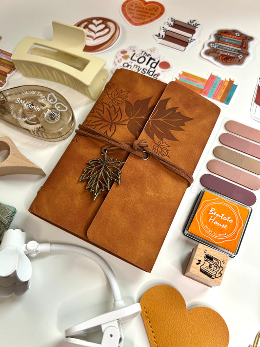 BROWN Reading Kit Bookish Bundle (RKBB009)