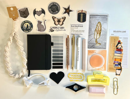 Moonlight Black Bookisg Bundle | VALUE OF 55$CAD\33$USD