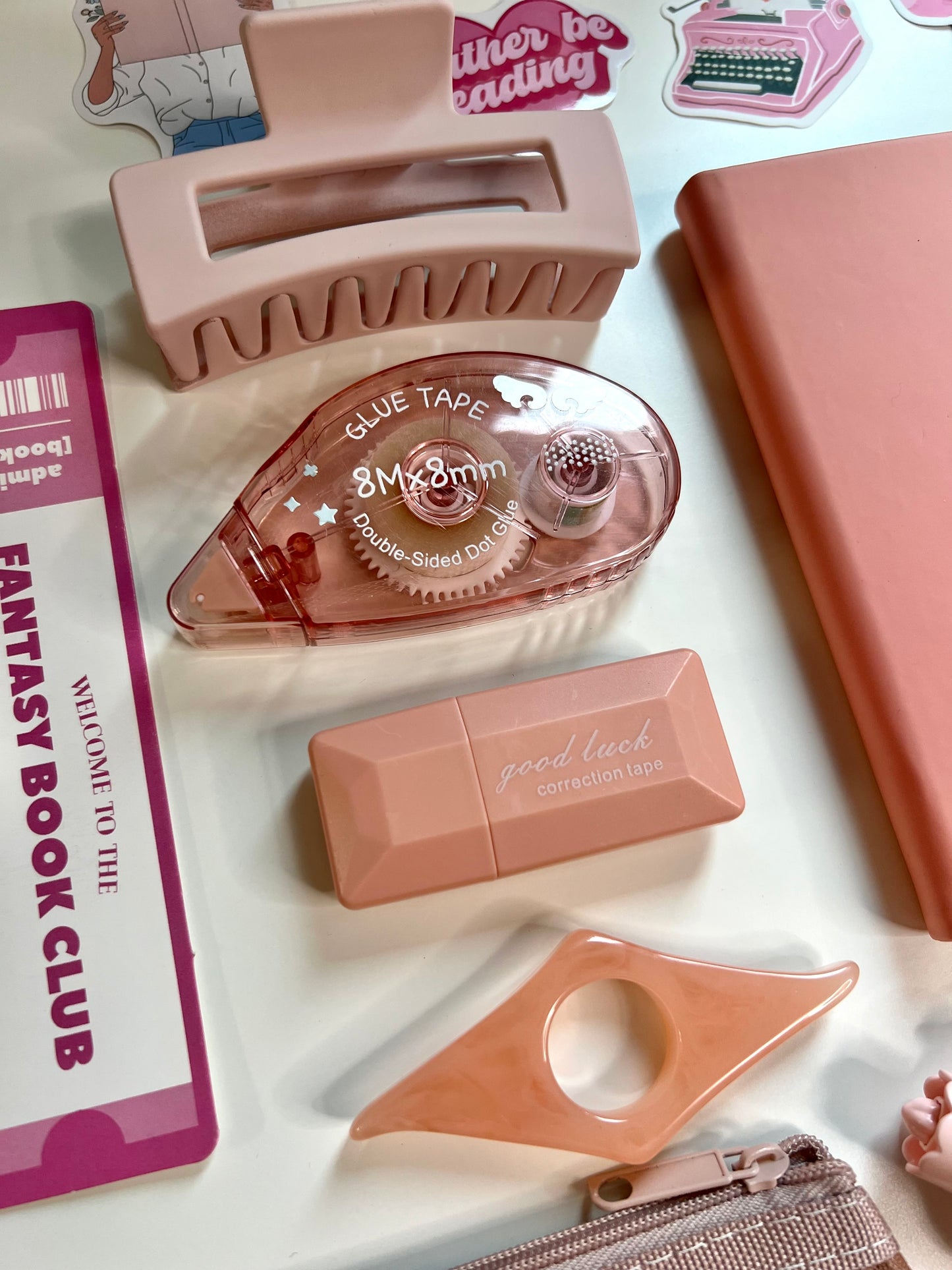 PINK Reading Kit Bookish Bundle (RKBB001)