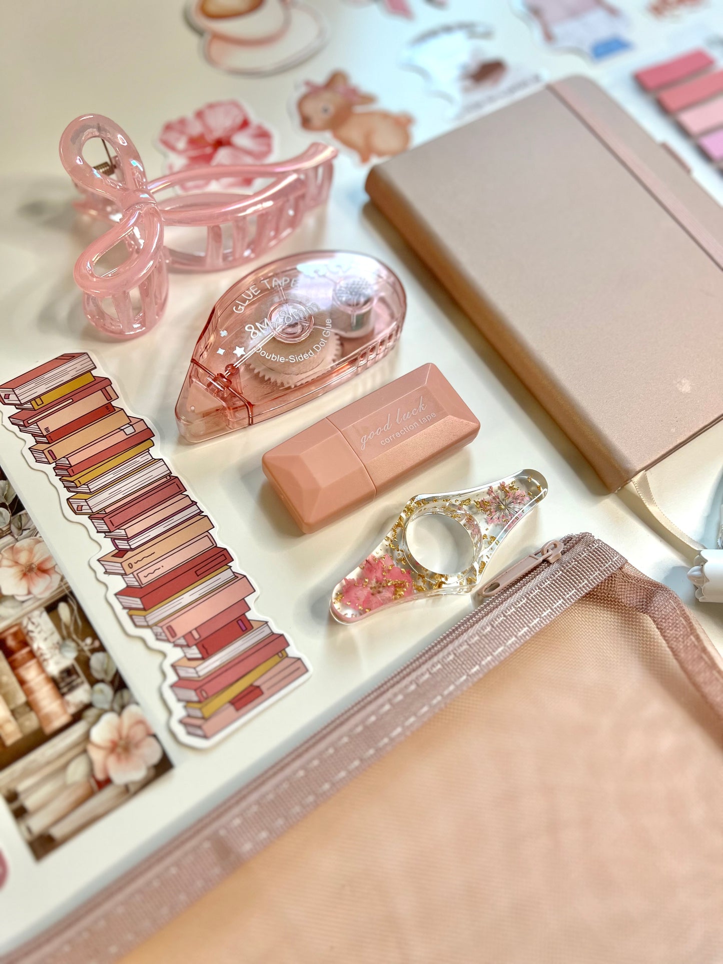 Rose Gold Reading Kit Bookish Bundle (RKBB004)