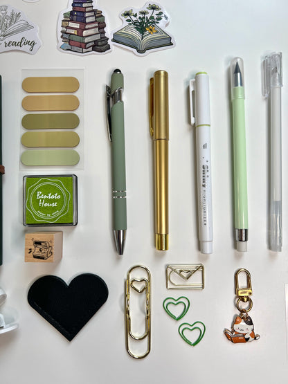 GREEN Reading Kit Bookish Bundle (RKBB005)