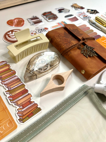BROWN Reading Kit Bookish Bundle (RKBB009)