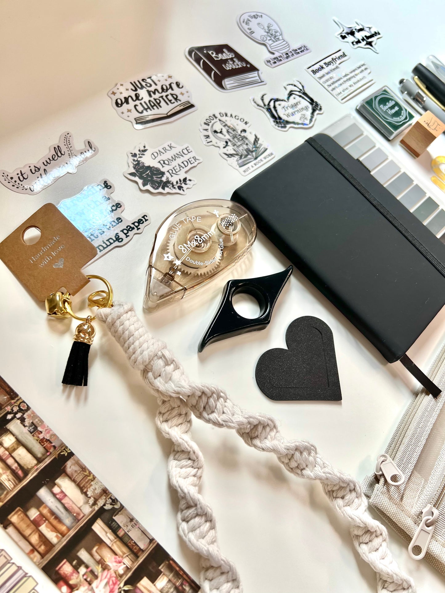 Black & Yellow STARTER Bookish Bundle (Value $55CAD/$39USD)