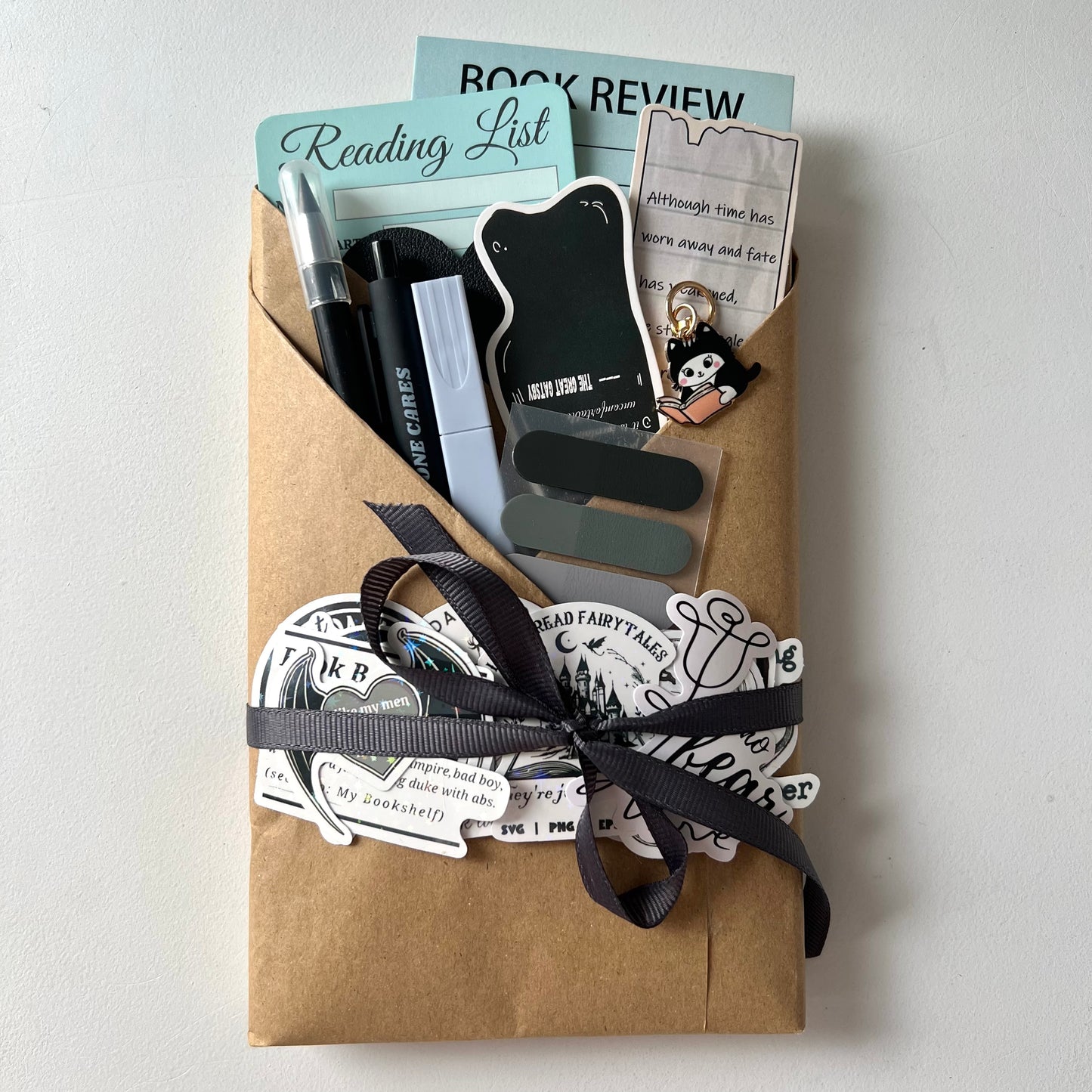 Blind Date with a Book! (BBD)